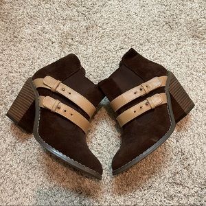 Kelsi Dagger brown booties